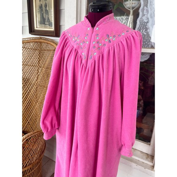 Vintage 1960s Vanity Fair Pink Fleece Robe MOD Sz M - Picture 9 of 10